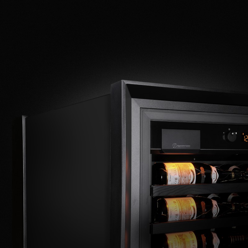 royale-the-best-wine-cabinet-in-the-world (24)